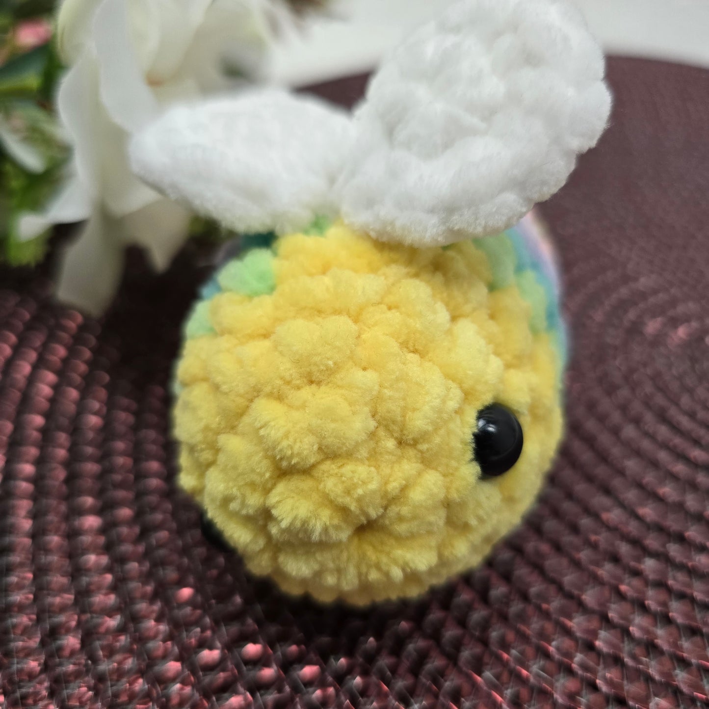 Mini Biene gelb/türkis - Amigurumi Häkeltier