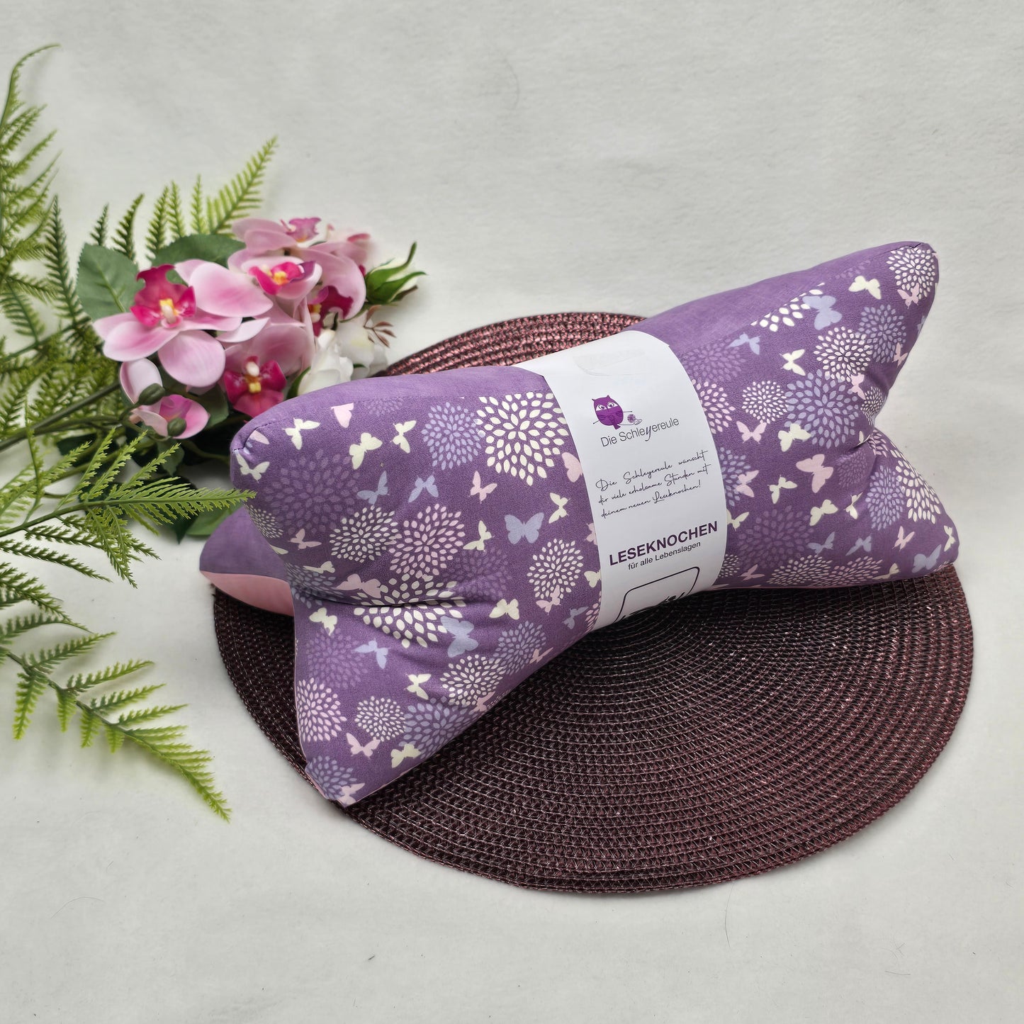 Leseknochen Purple Spring | Nackenkissen Nackenrolle Kissen Buchstütze Nackenhörnchen Deko waschbar