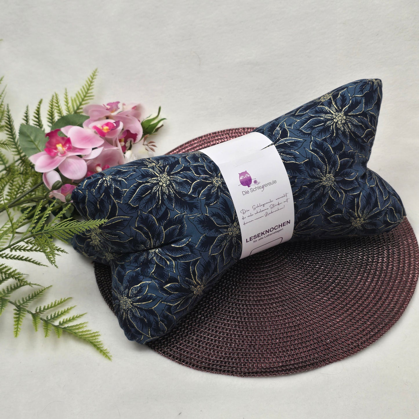 Leseknochen Royal Flower | Nackenkissen Nackenrolle Keilkissen Tablethalter Buchstütze Deko waschbar