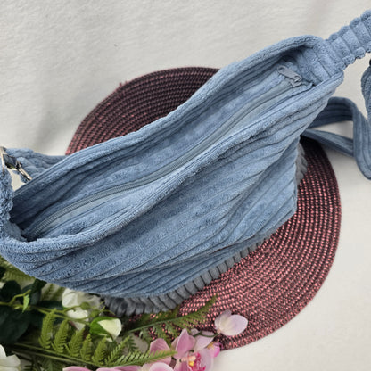 Cord-Handtasche CORDELIA CHUNKY Handtasche Umhängetasche Breitcord Träger längenverstellbar Innentasche Außentasche Crossbody