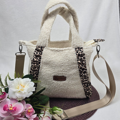 Véronique | Handtasche | Crossbody Tasche | Tasche für Damen | mit Rüschen