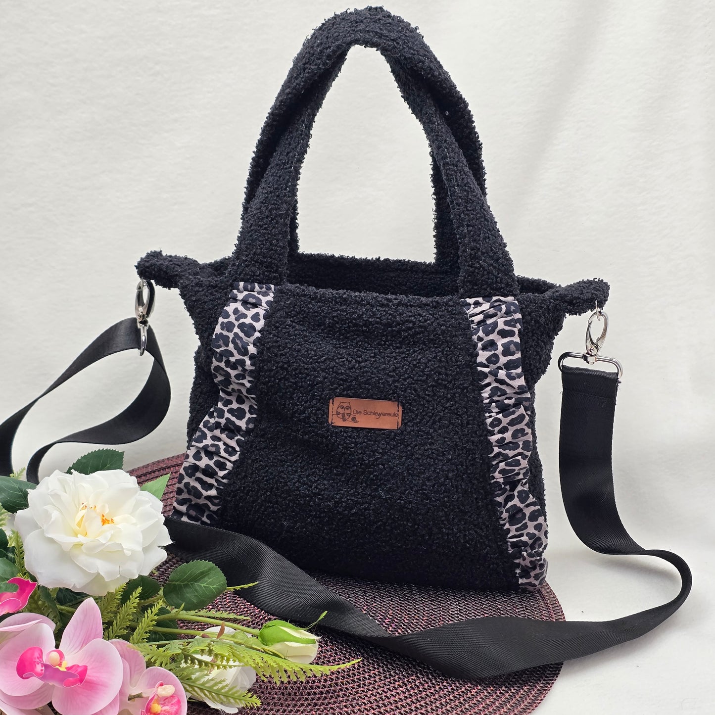 Véronique | Handtasche | Crossbody Tasche | Tasche für Damen | mit Rüschen