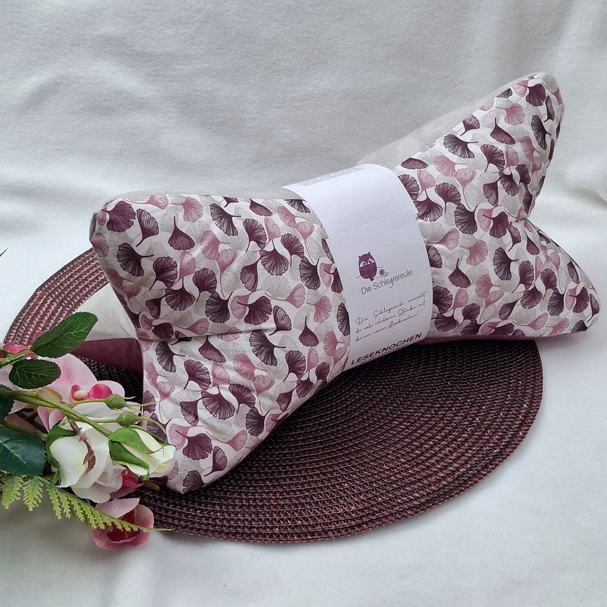 Leseknochen Ginkoblätter Mini | Nackenkissen Nackenrolle Kissen Tablethalter Buchstütze Nackenhörnchen Deko waschbar
