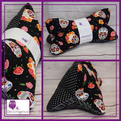 Leseknochen Sugarskulls schwarz | Nackenkissen Nackenrolle Kissen Tablethalter Buchstütze Nackenhörnchen waschbar