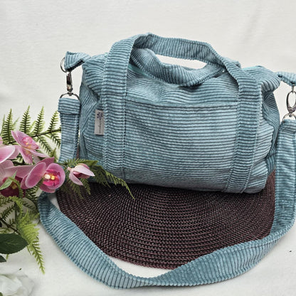Cordtasche CORDULA | Handtasche | Umhängetasche | CrossBody | samtig flauschig Träger Innentaschen Außentaschen | 21 Farben