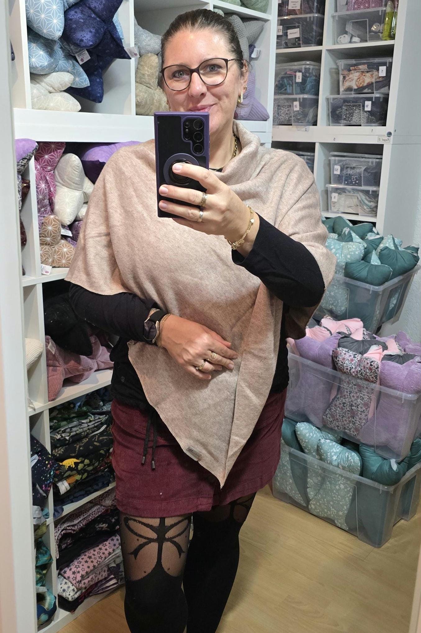 Poncho Damen | Kuschelkollektion | Feinstrick | One Size 32-50 | Strick Freinstrick Cape Umhang Winter Accessoires Handmade