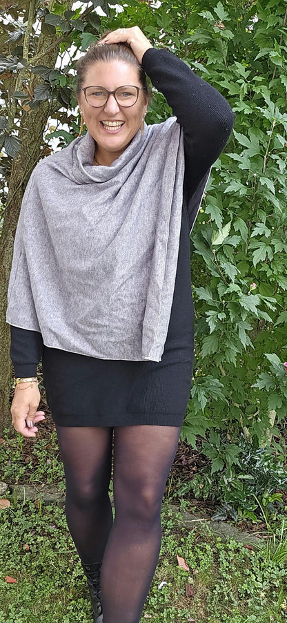 Poncho Damen | Kuschelkollektion | Feinstrick | One Size 32-50 | Strick Freinstrick Cape Umhang Winter Accessoires Handmade